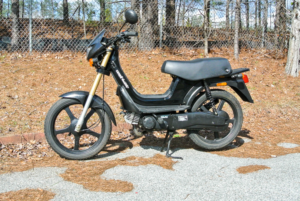 Just bought this Derbi Variant : r/moped