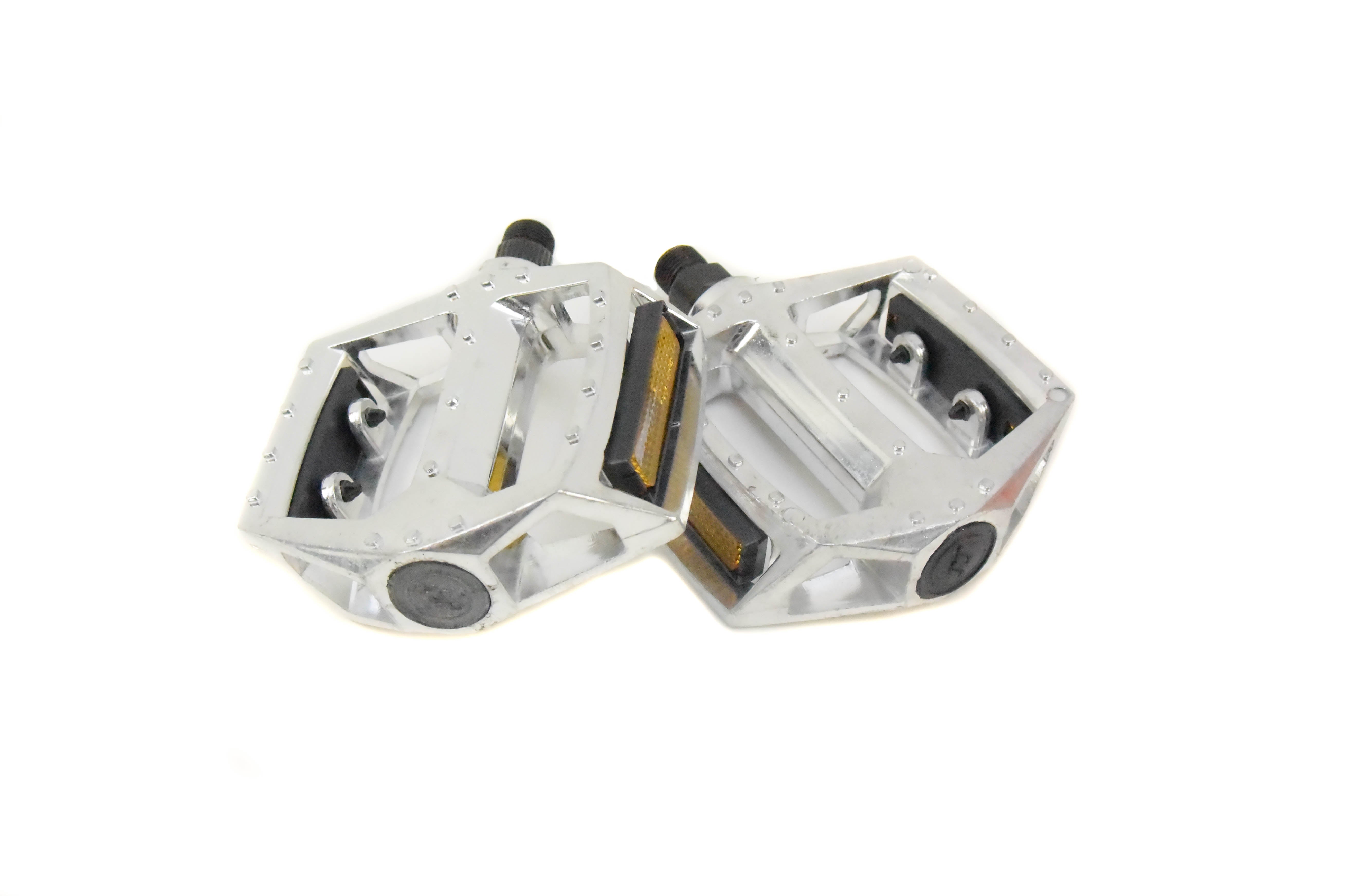 Chrome Metal Pedals – Dos Cycles